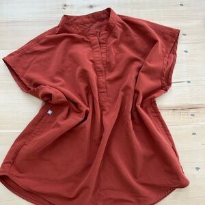 Women's Rust Figs Scrub Top